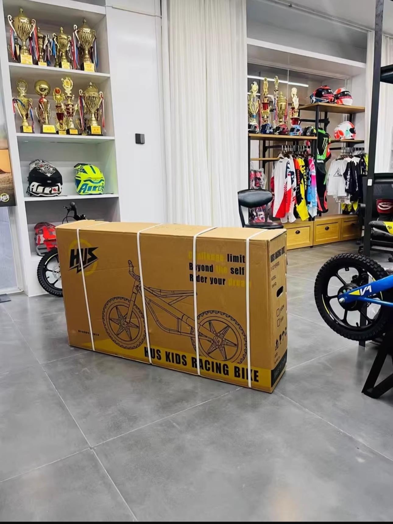 Hus kids bike
